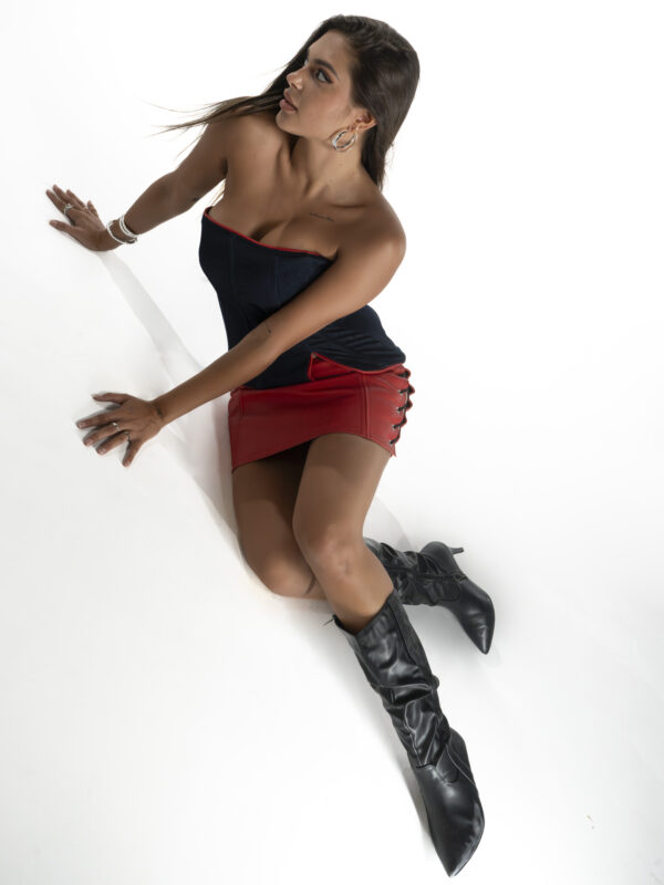 Falda piel roja - Imagen 7